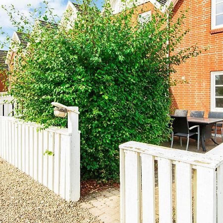 4 Person Holiday Home In R M Sonderby  Exterior photo
